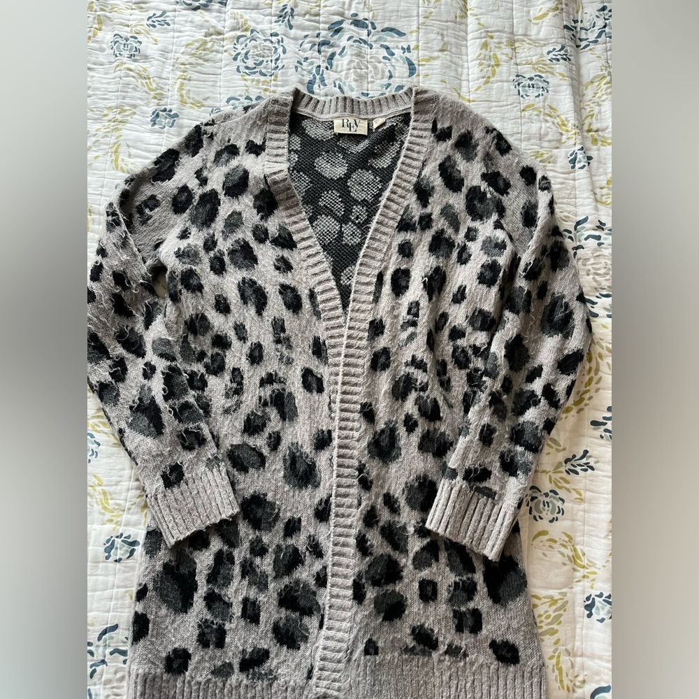 REV sweater coat